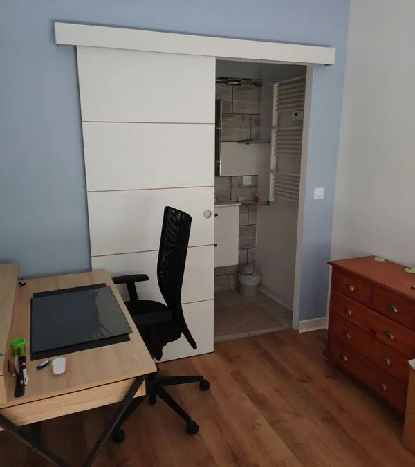 Photo 1