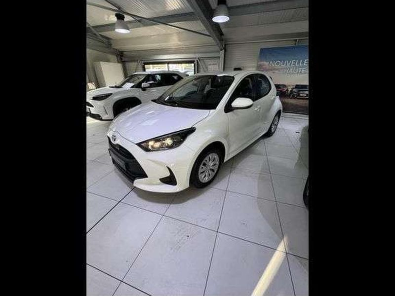 Toyota YARIS Toyota Yaris 116h Dynamic 5p MY22 — photo 1