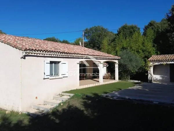 Maison de plain-pied 5 pièces 120 m²