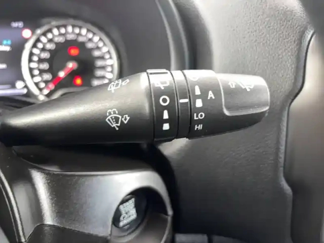 Jeep Renegade 1.0 turbo t3 120 ch bvm6 — photo 92