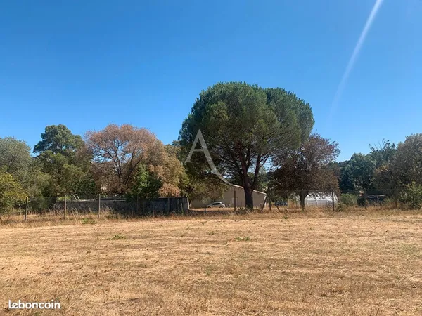 Terrain 1508 m² MONTOLIEU
