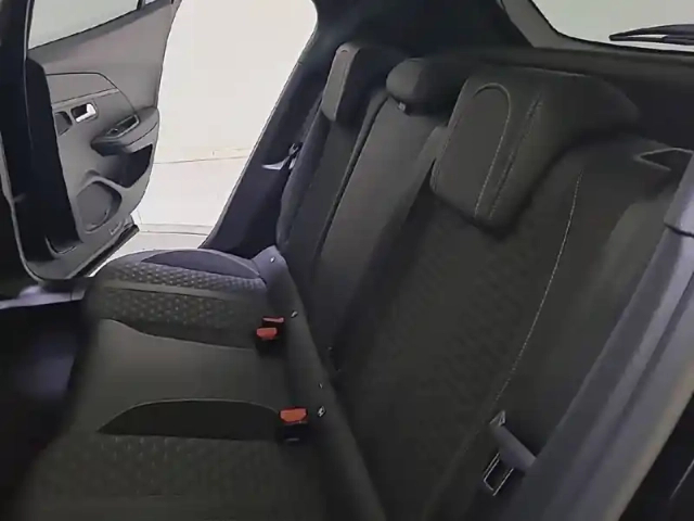 Peugeot 2008 bluehdi 130 s&amp;s eat8 — photo 15