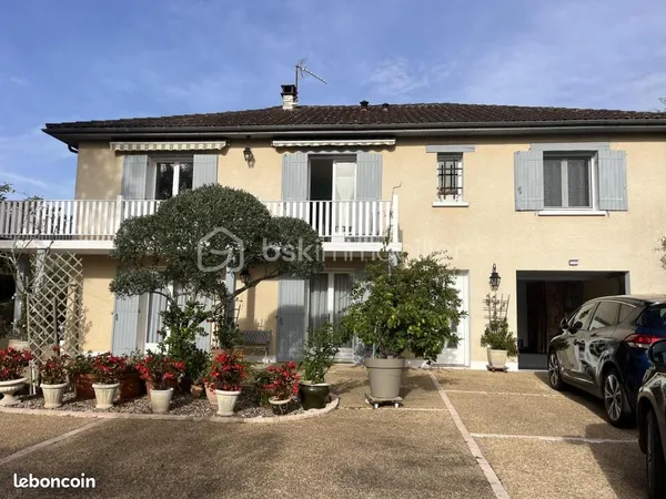 Maison 7 pièces 138 m²