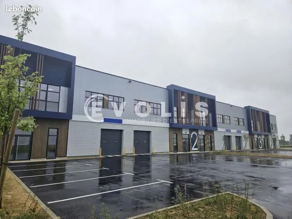 Local d'activité 538 m²