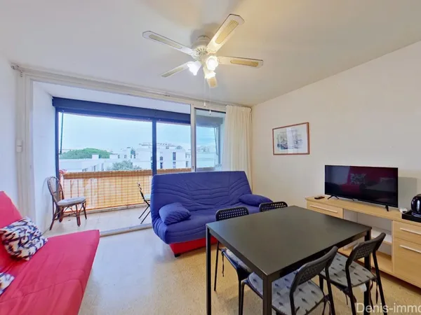 Studio – Dernier étage + Loggia + Parking – Saint-Cyprien Port