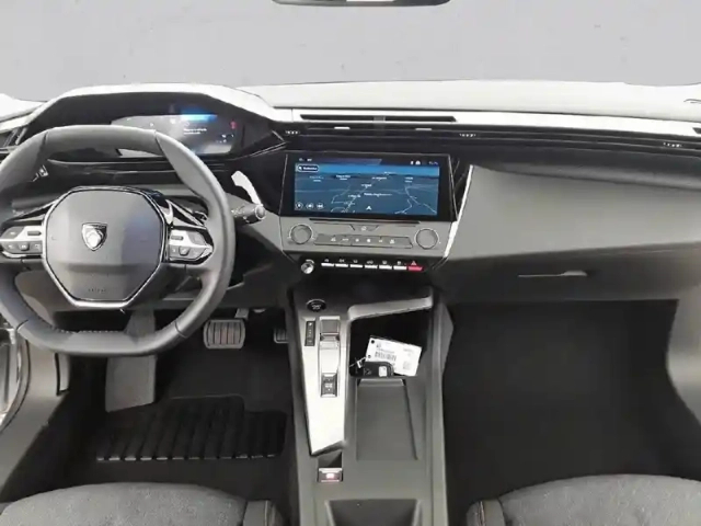 Peugeot 308 hybrid 145 e-dcs6 — photo 31