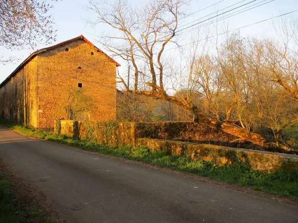 Maison 1 pièce 1200 m²
