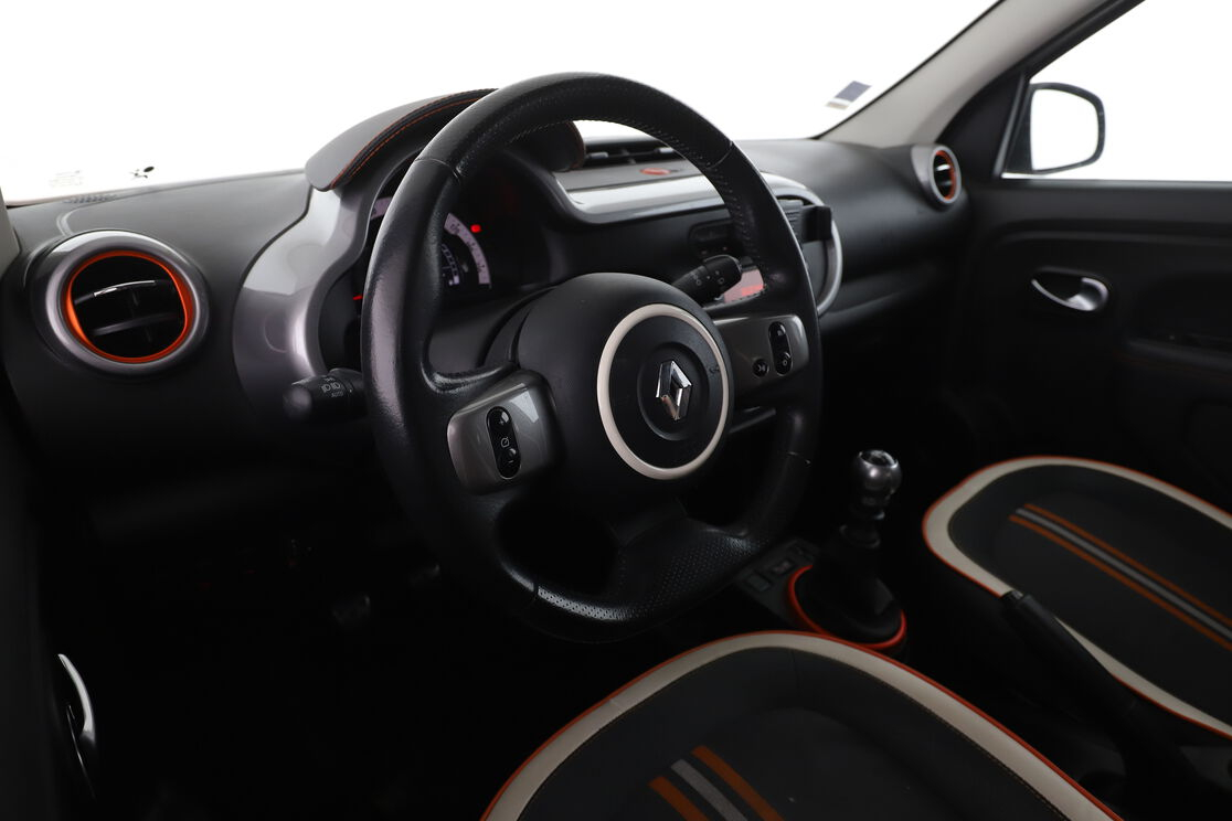 Renault Twingo 0.9 TCe GT — photo 10
