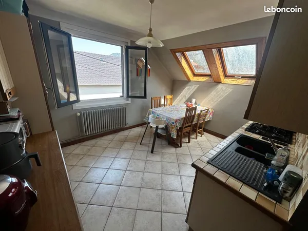 T3 sardagne dans maison