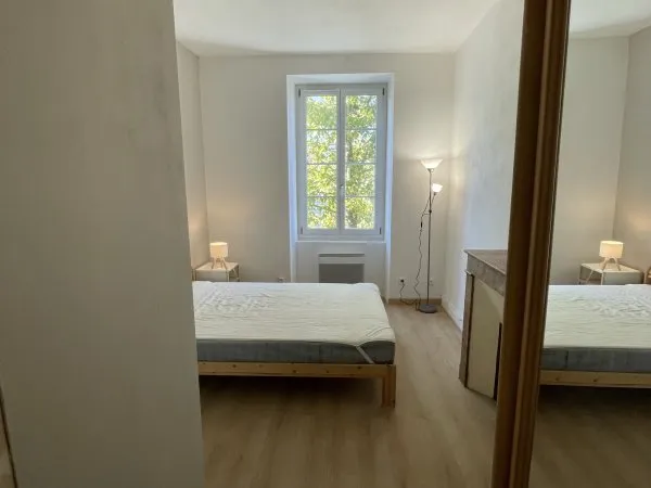 T2 meublé 35 m² rafraîchi - Jardin des plantes.