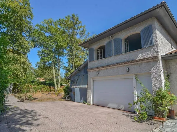 Maison 5 pièces 98 m²