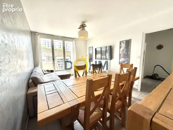 Appartement T3 avec balcon, garage et cave Secteur Bergson