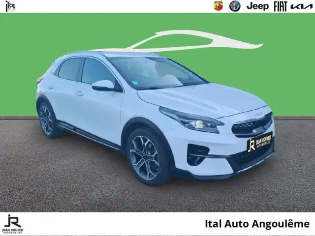 Kia Xceed 1.6 gdi 105ch + plug-in 60.5ch black &amp; white edition dct6 my22 — photo 3