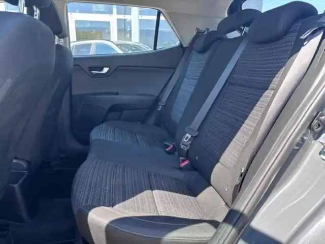 Kia Stonic 1.0 t-gdi 100ch active — photo 13