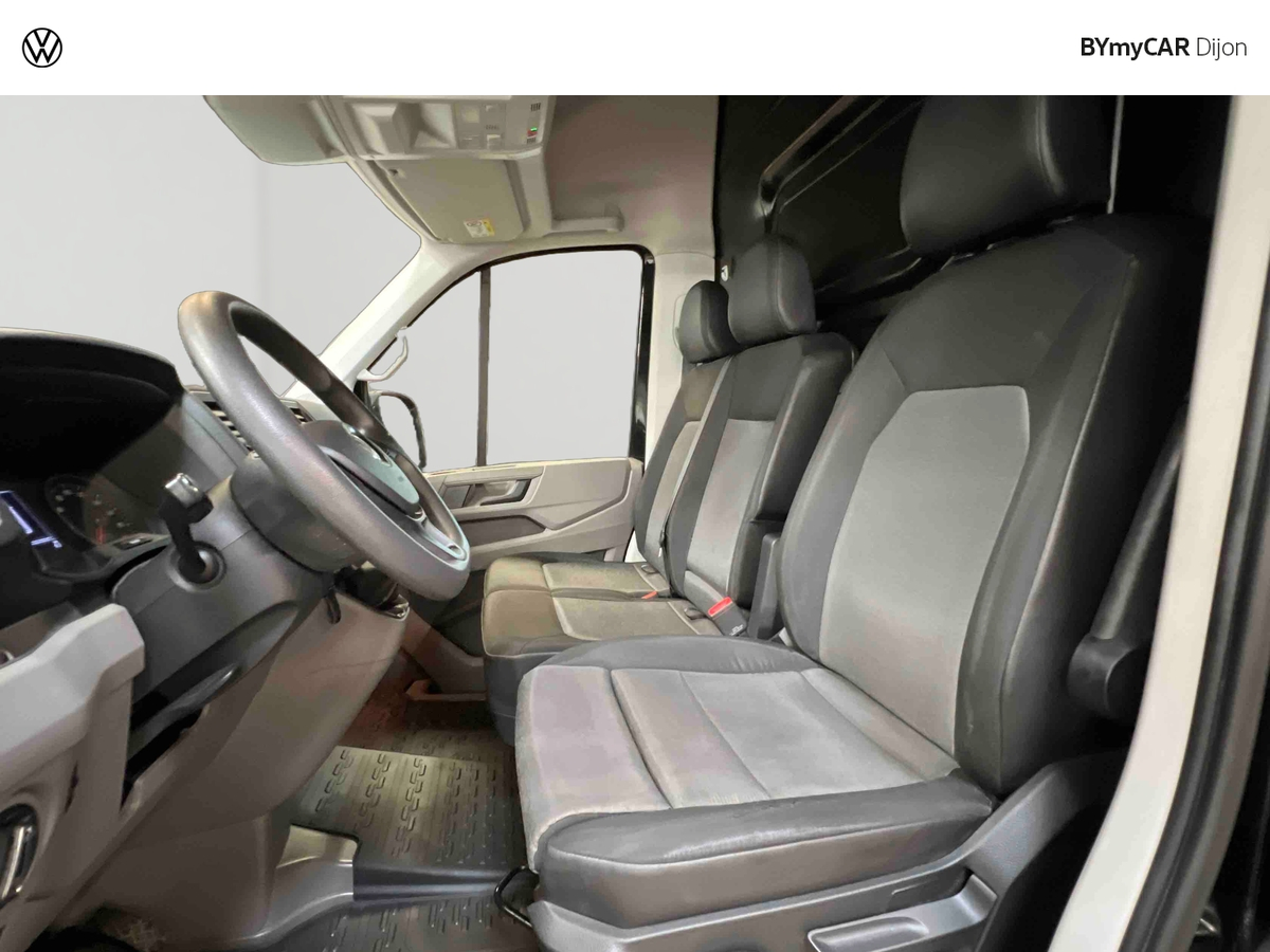 Volkswagen Utilitaires CRAFTER VAN 35 L4H3 2.0 TDI 177 CH CAMION ATELIER — photo 11