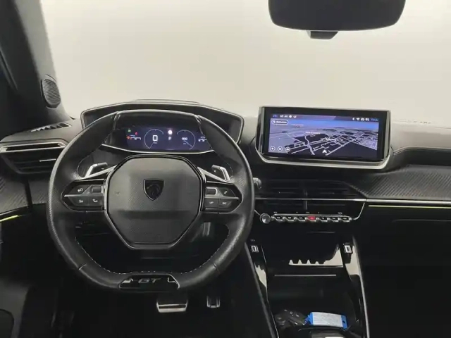 Peugeot 2008 puretech 130 s&amp;s eat8 — photo 22