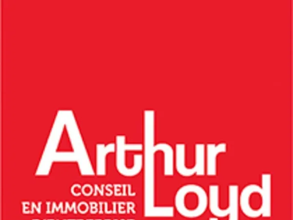 Bureau et espace de travail Location Tours 1p 77m² 1129€