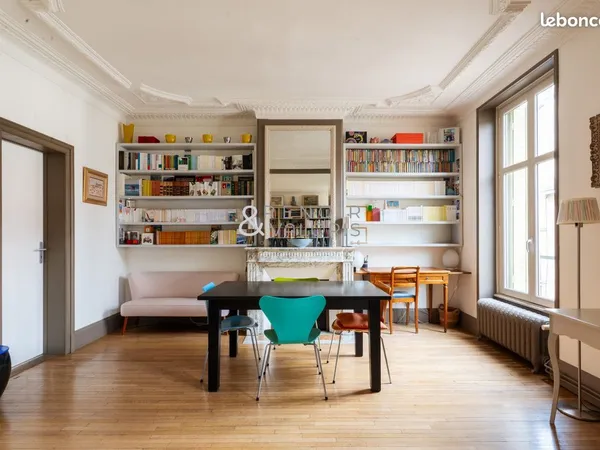 Appartement 6 pièces 122 m²