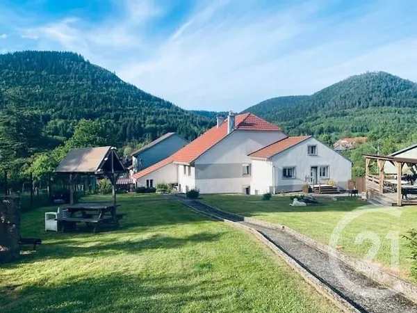 Maison 9 pièces 205 m²