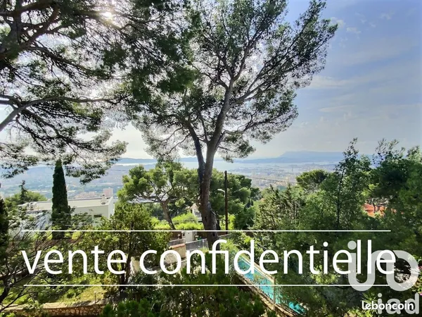Villa 7 pièces 220 m²