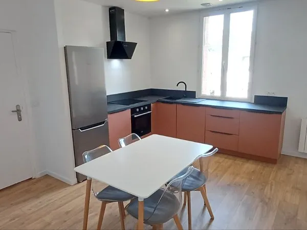 T2 refait à neuf, 42 m2