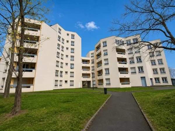 PARKING - REIMS - ER.G0158.03182