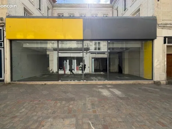LOCAL COMMERCIAL 378 m² POITIERS