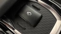 Renault Austral 1.3 TCe mild hybrid 160ch Iconic auto — photo 16