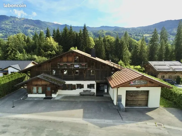 Immeuble 10 pièces 203 m²