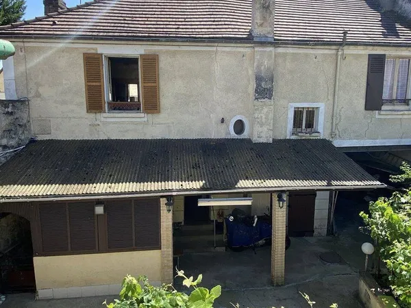 Maison 8 pièces 182 m²