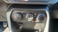 Dacia Sandero 1.0 TCe 90ch Stepway Expression — photo 19