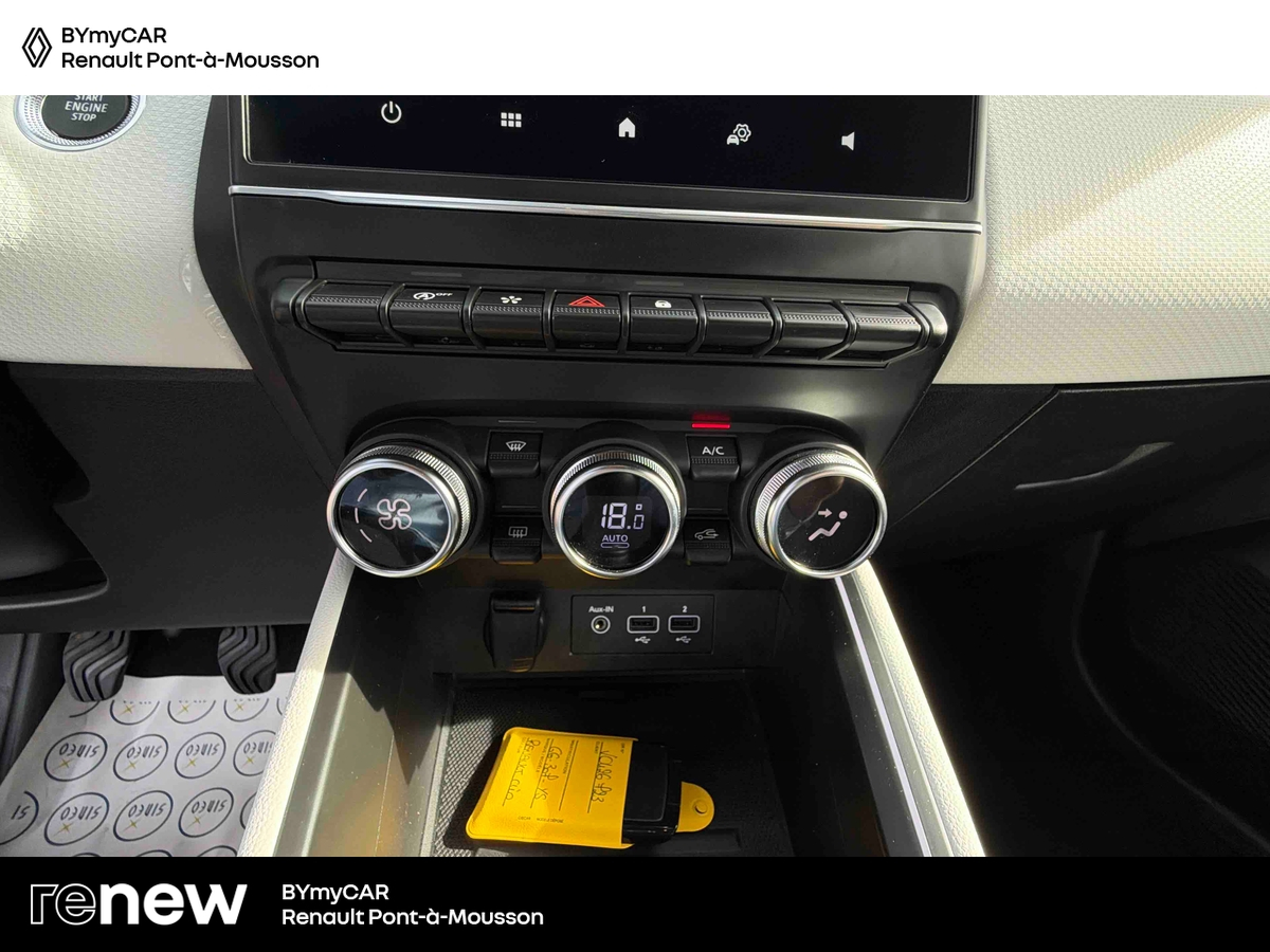 Renault Clio TCe 90 - 21N — photo 21