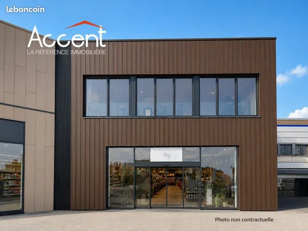 Local commercial 445 m² Onet-le-Château