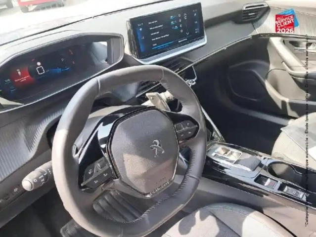 Peugeot 2008 1.2 puretech 130ch s&amp;s allure pack eat8 — photo 15