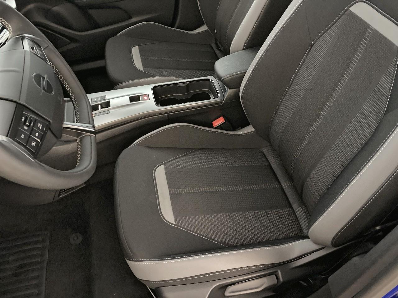 Opel Mokka electrique 156 ch & batterie 54 kwh gs — photo 9