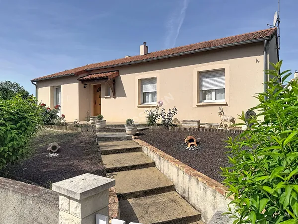 Maison à vendre à La Boutouchère - 4 chambres - Sous-sol et jardin
