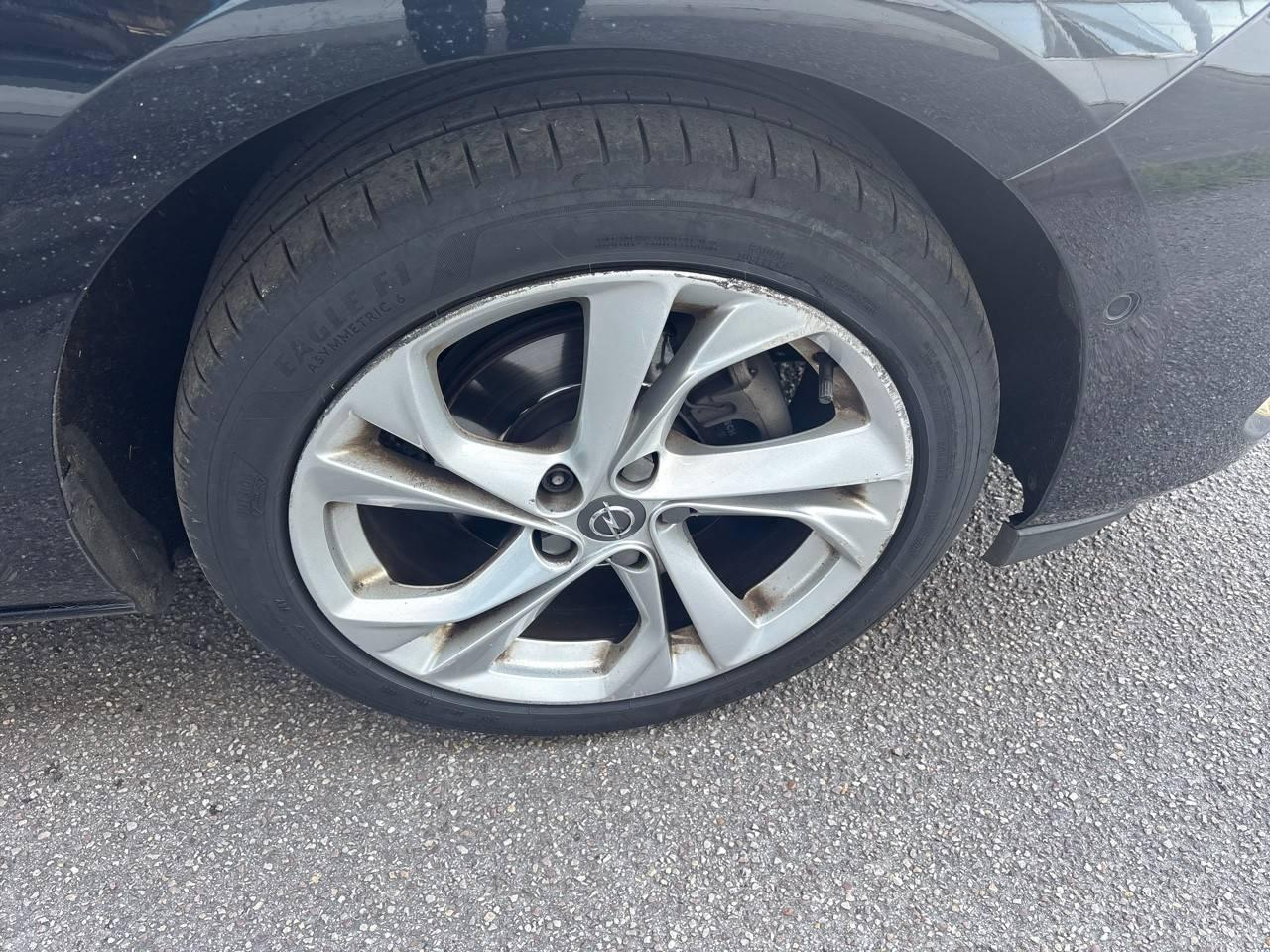 Opel Astra 1.2 turbo 110 ch bvm6 — photo 14