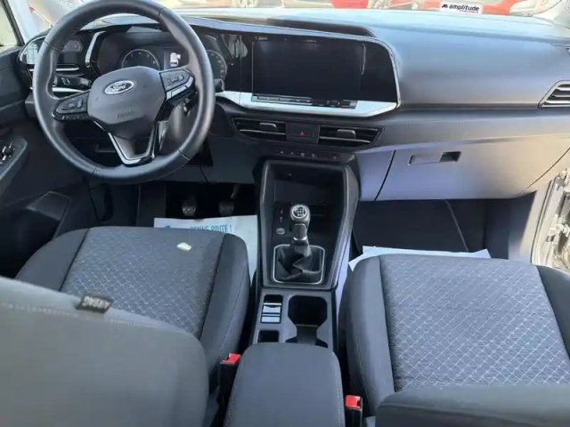 Ford Tourneo Connect 1.5 ecoboost 114 ch titanium tpmr — photo 14