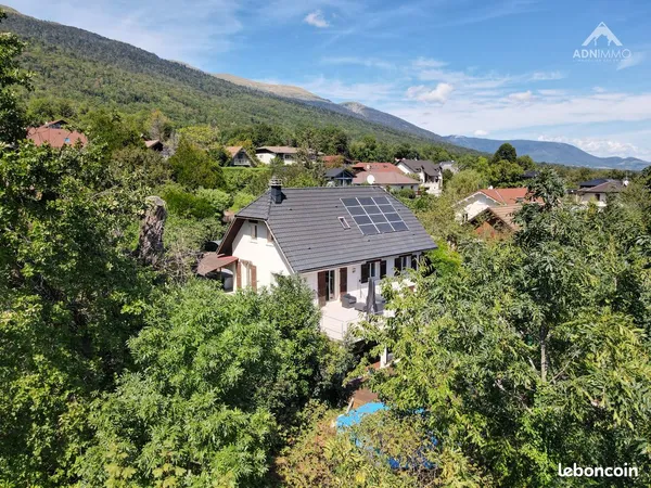 Maison 4 pièces 184 m²