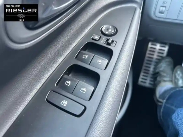 Hyundai Bayon 1.0 t-gdi 100 hybrid 48v — photo 19