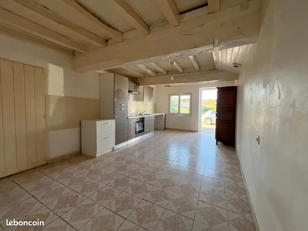 Maison de village à louer