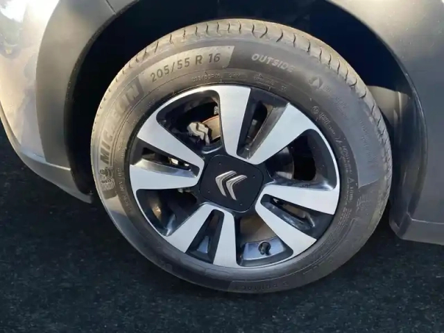 Citroën C3 110ch s&amp;s shine 120-123g — photo 13