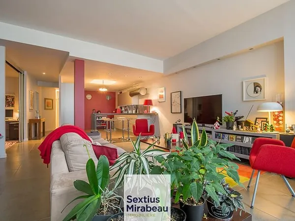 AIX-EN-PROVENCE - Appartement de 135 m2 à deux pas de la Rot