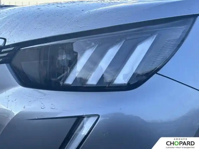 Peugeot 2008 electrique 136 ch — photo 27