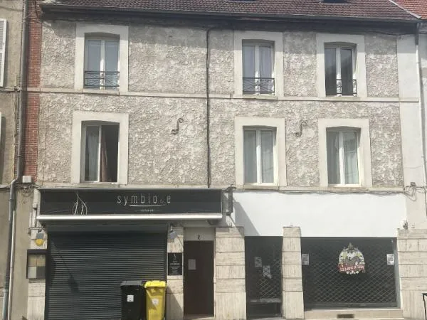 Studio vendu loué - Investissement clé en main à Épernay