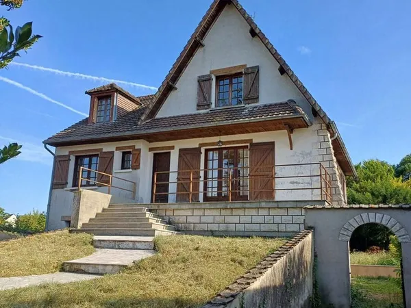 Maison 8 pièces 165 m²