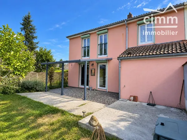 À VENDRE MAISON FAMILIALE 6 PIÈCES AVEC GARAGE ET JARDIN COULOMMIERS