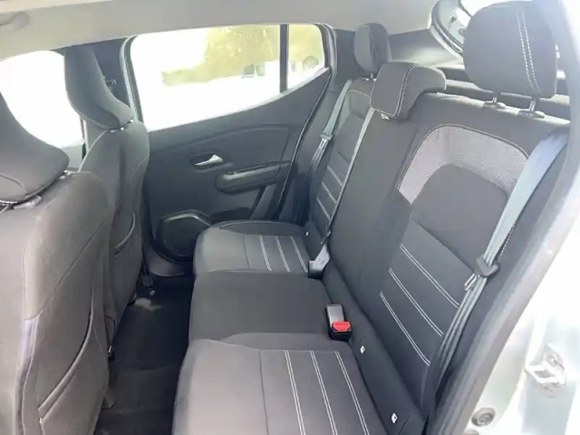 Dacia Sandero tce 90 - 22 — photo 13