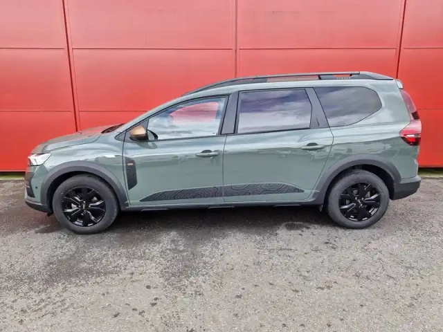 Dacia Jogger tce 110 5 places gsr2 — photo 32