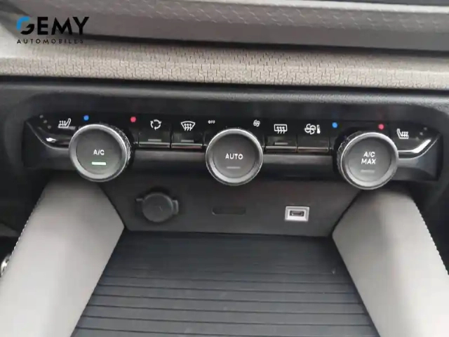 Citroën C5 x hybride rechargeable 225 s&amp;s e-eat8 — photo 44